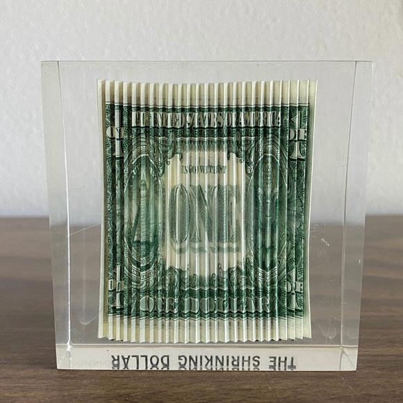 The Shrinking Dollar Vintage Lucite Holder Office Desk Square Paperweight 1969 - Picture 2 of 6